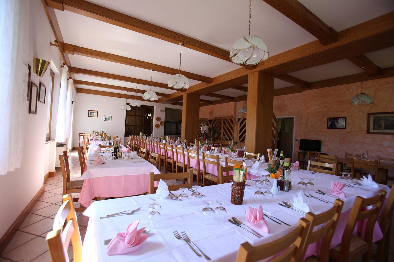 Albergo Alpino Da Tullio Avio Εξωτερικό φωτογραφία